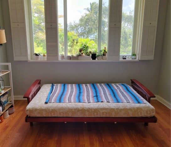 Futon Bed / Sofa 