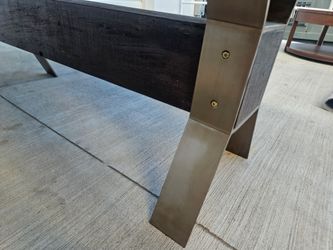 Canadel Farmstyle  table  new