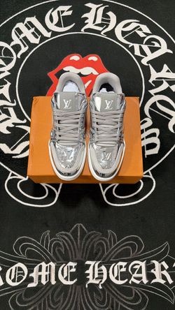 Louis Vuitton LV Sneaker Size 10 Brand New