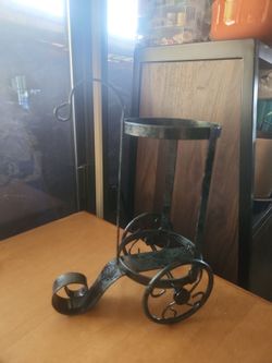 Wine holder