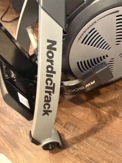 NordicTrack RW 500 Rowing Machine.