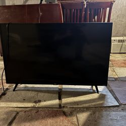 43” TCL TV
