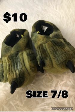Stride Ride dinosaur slippers 7/8