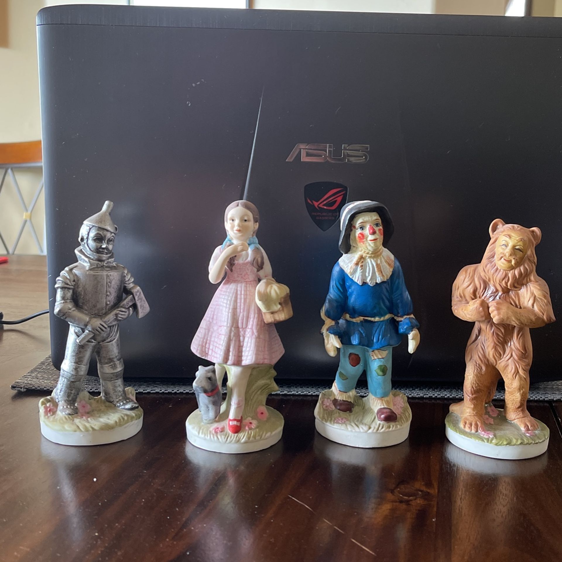 Wizard Of Oz-the vintage Seymour Mann Figures-1974