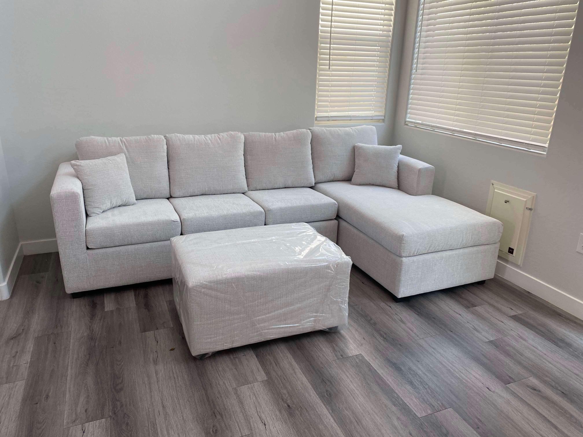 Brand New White Greyish Sectional With Free Ottoman