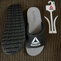 👟NEW with tag Youth Boys Sandals Slides by Reebok Size 9 Men’s  Grandson’s feet grew too fast and he never worn these. 😳 PU near Kennewick Walmart 