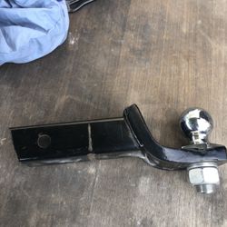 hitch  ball mount 
