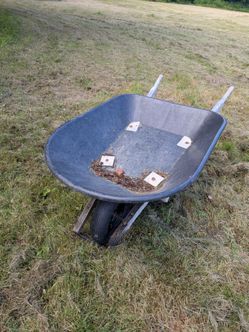 Wheelbarrow