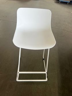 Article 'Anco' White Counter Stools 