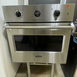 Open Box Viking Electric Single Oven 220vt 