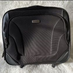 Ricardo ELITE Carry-on Wheeled Laptop Travel Overnight Case, Business Tote