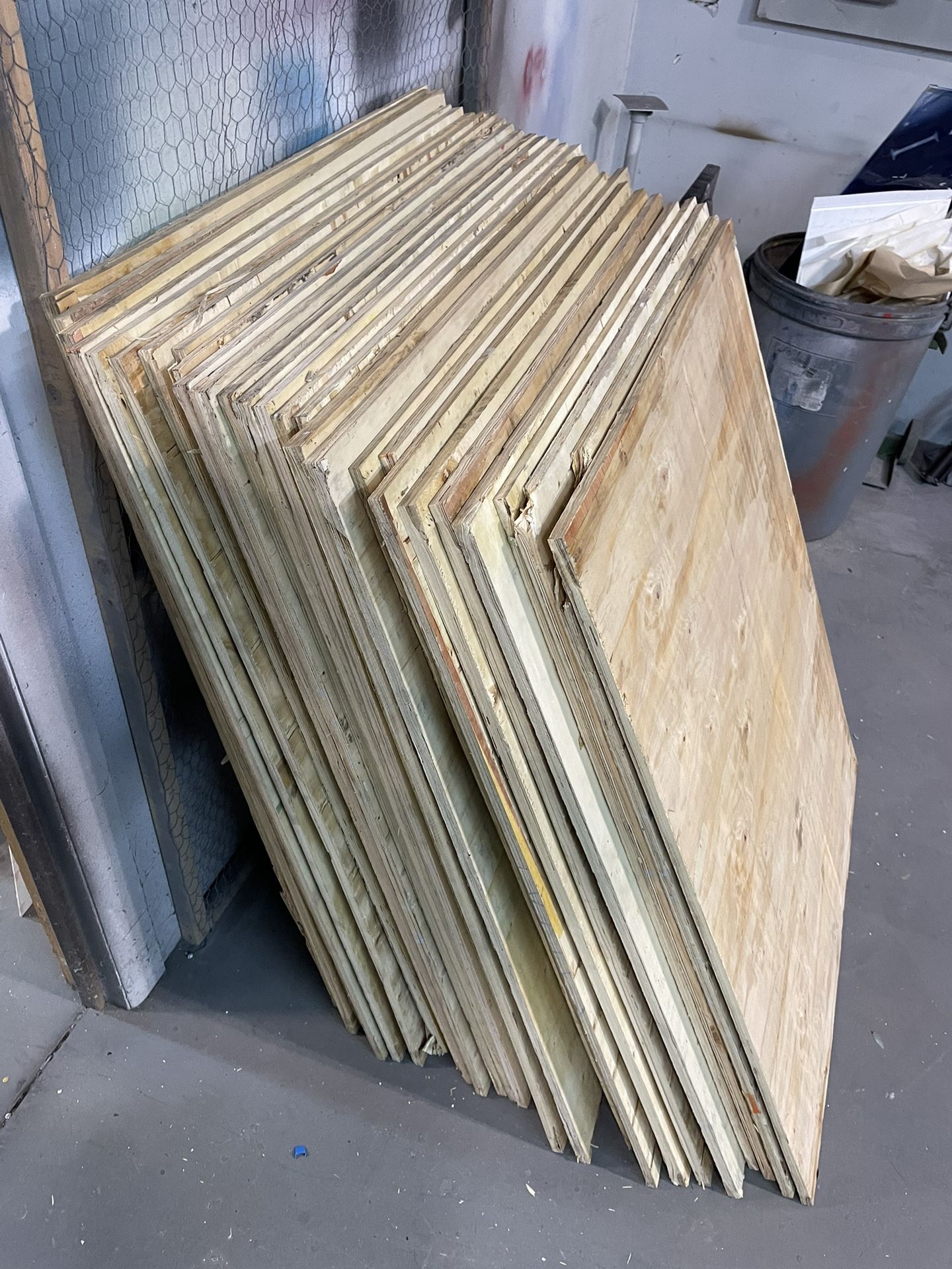 Plywood MDO 50”x39” 3/4” Thick $10 Each