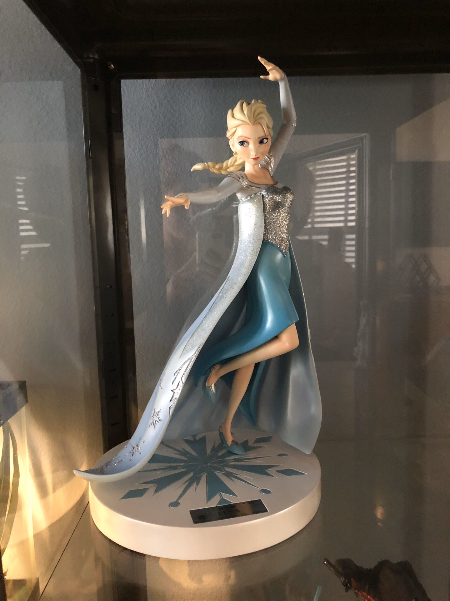Large Elsa Limited Beast-kingdom Mastercraft Statue