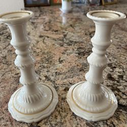 A pair of Lenox "Symphony" pattern Ivory Porcelain candlesticks, 24K hand decorated Gold 