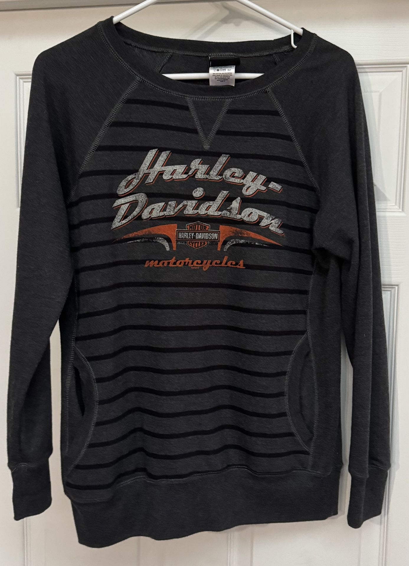 Harley Davidson Gainesville Florida Woman’s Crewneck Sweatshirt size Small just $8