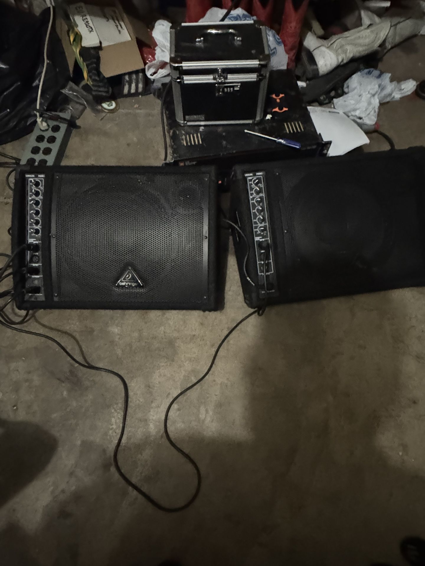 (pair) MONITORS BEHRINGER POWERED