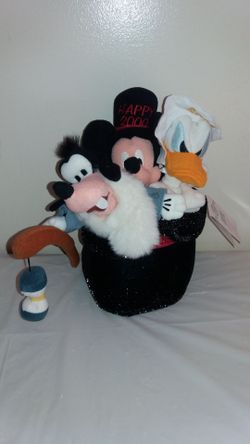 New in tags Disney 2000 Bean bag set