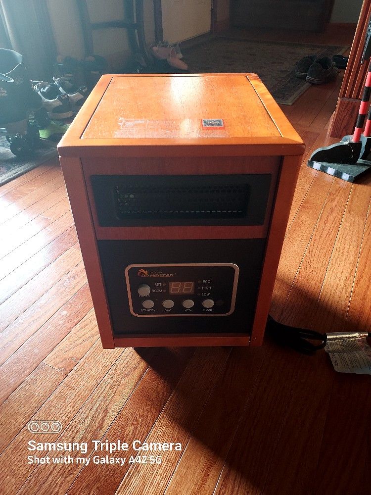 Space Heater (NEW In-Box)