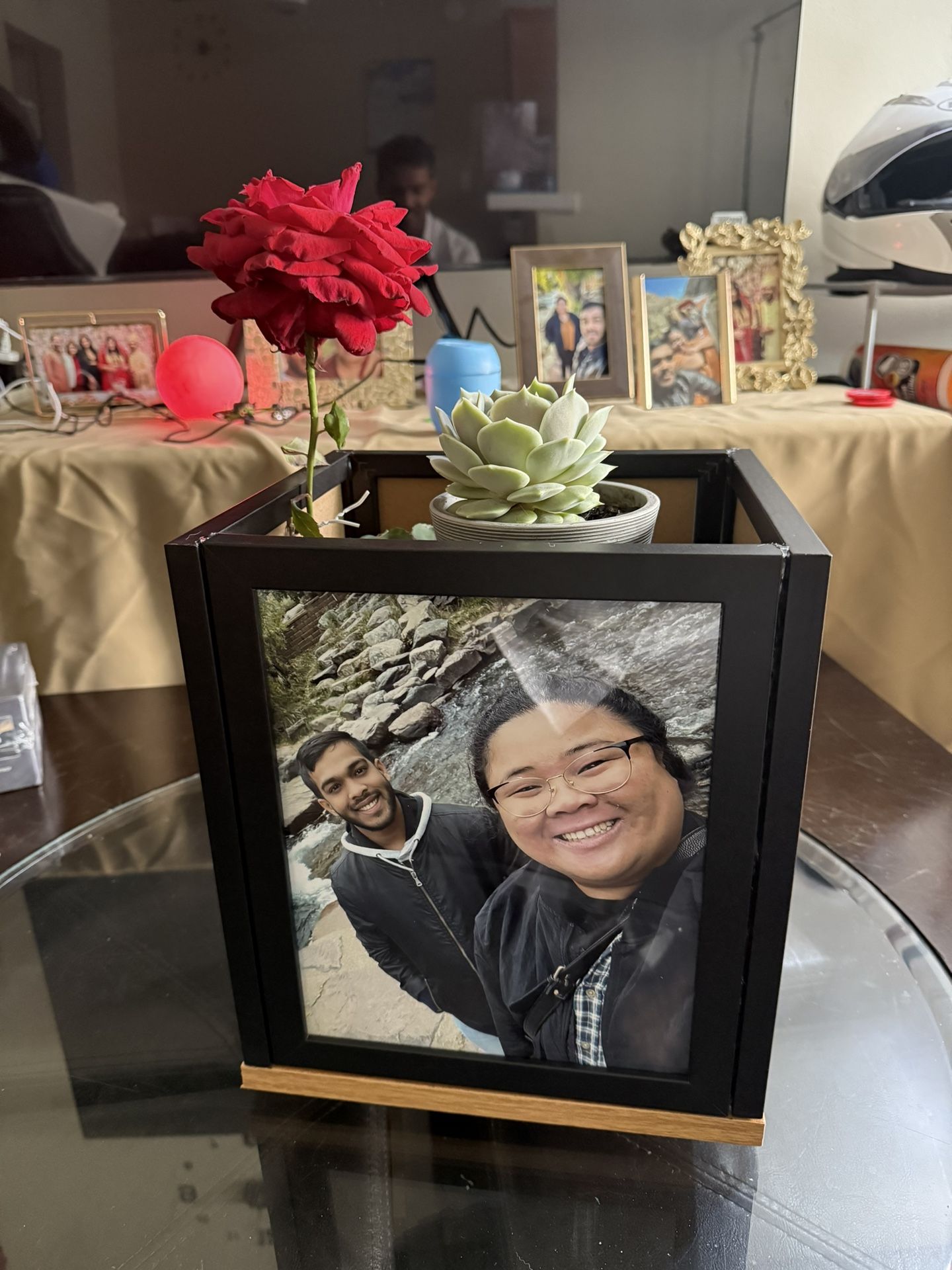 Turnable Custom Photo Frame