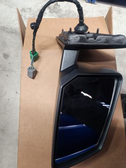 Mirror Assembly (GM)