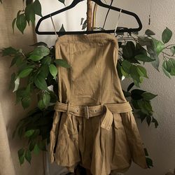 New Tan Strapless Belted Mini Dress 🤎