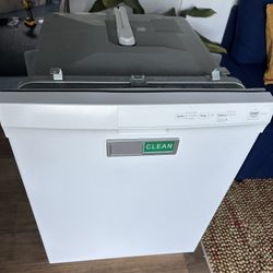 24” White Frigidaire Dishwasher - Good Condition