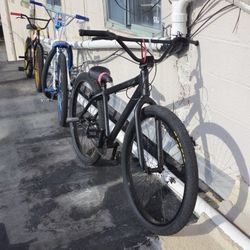 29in se big flyer (trades only)