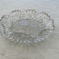 Vintage Hand Cut Crystal Glass Table Centerpiece / Centro De Mesa Vintage De Cristal Cortado A Mano