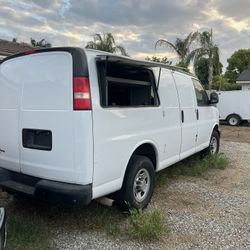 2013 Chevrolet Express 2500