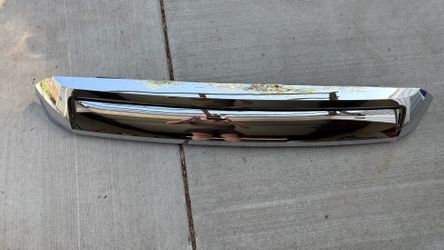 2021 Toyota tundra chrome hood bulge
