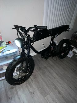 Monday e-bike