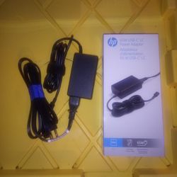 Power Adapter/ 65 W USB-C (*Fast Charger)