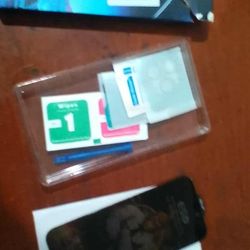 iPhone 16 Pro Max Screen Protector 