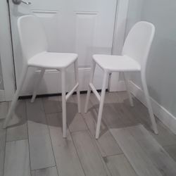 2 Kid Bar Stools 21" Height 