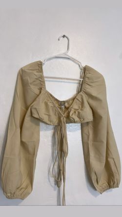 Brand New! Top