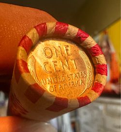 Full roll of wheat pennies with Uncirculated end coin