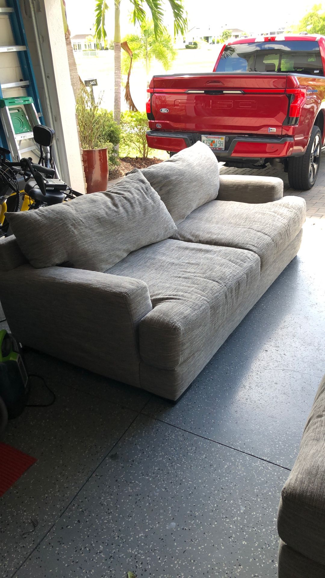 Couch Set