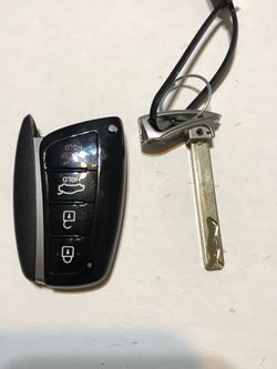 2016 Hyundai Genesis keys