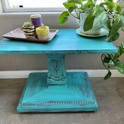 Multi Purpose End table / Plant Stand 