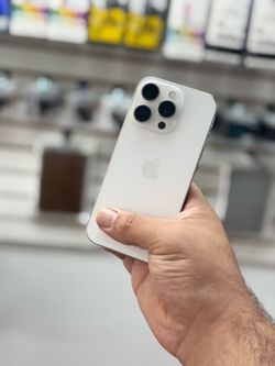 iPhone 16 pro 256gb unlocked