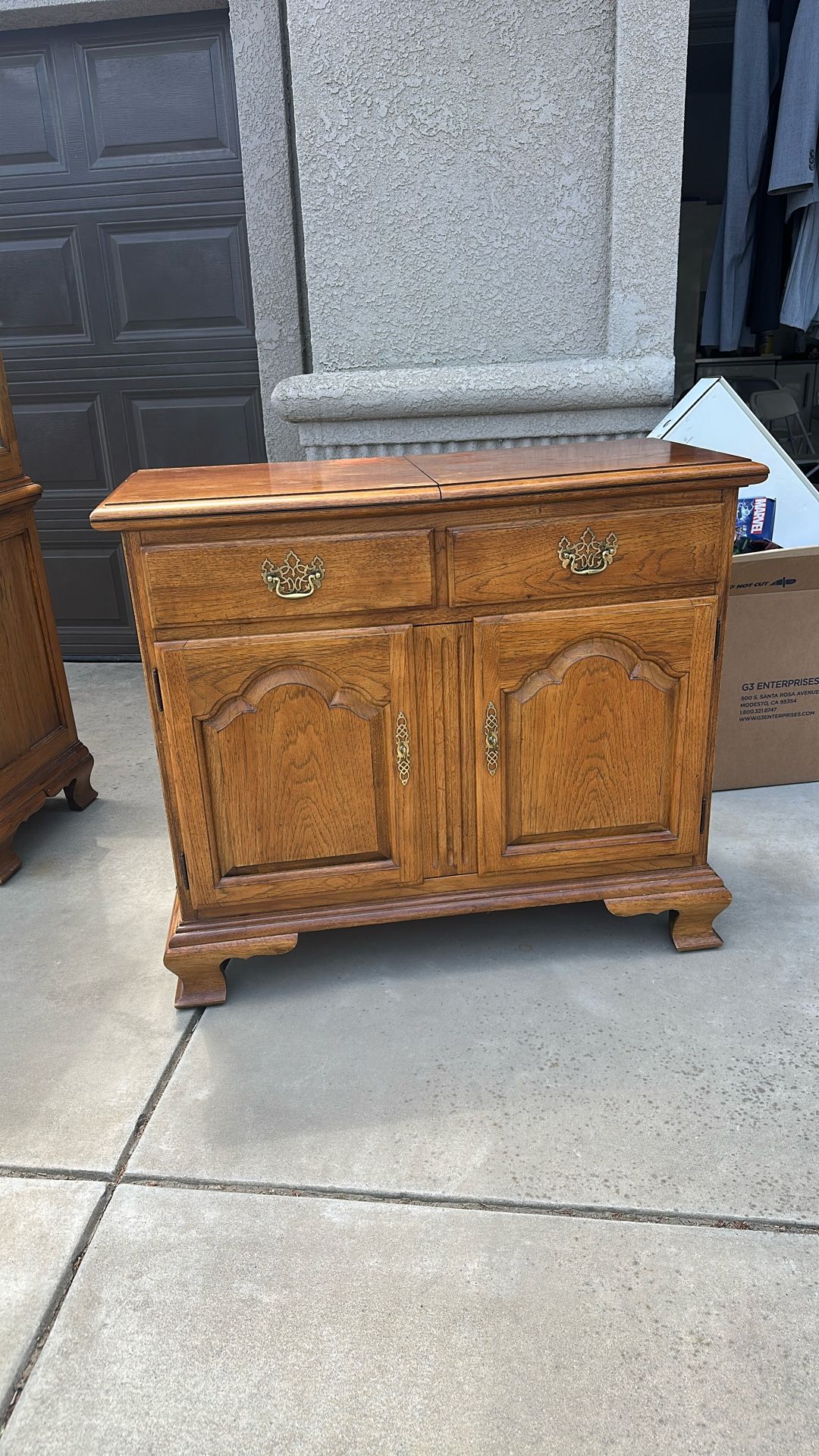 Buffet Table
