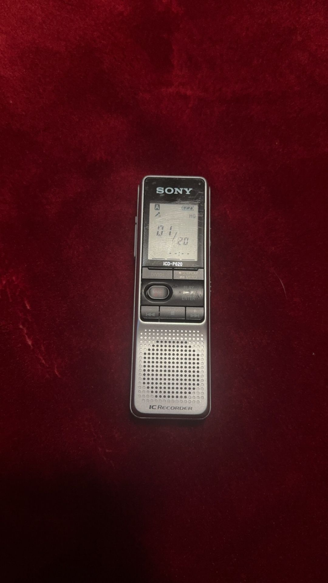 IC Sony Recorder (NO BATTERIES INCLUDED)