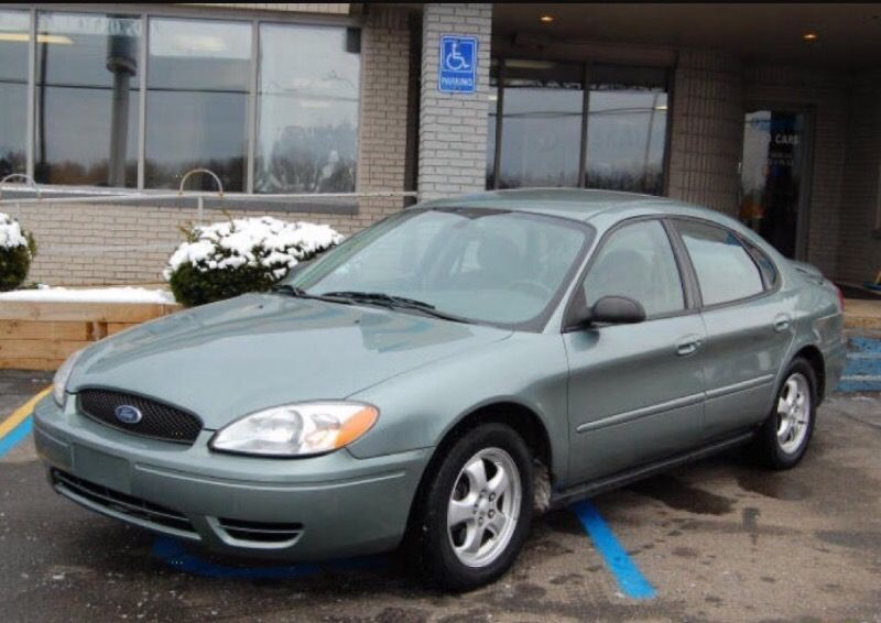 2006 Ford Taurus