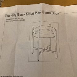 Standing Black Metal Plant Stand Short