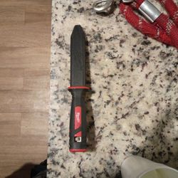 Milwaukee Eight And A Half Inch Buck Knife With Sheath