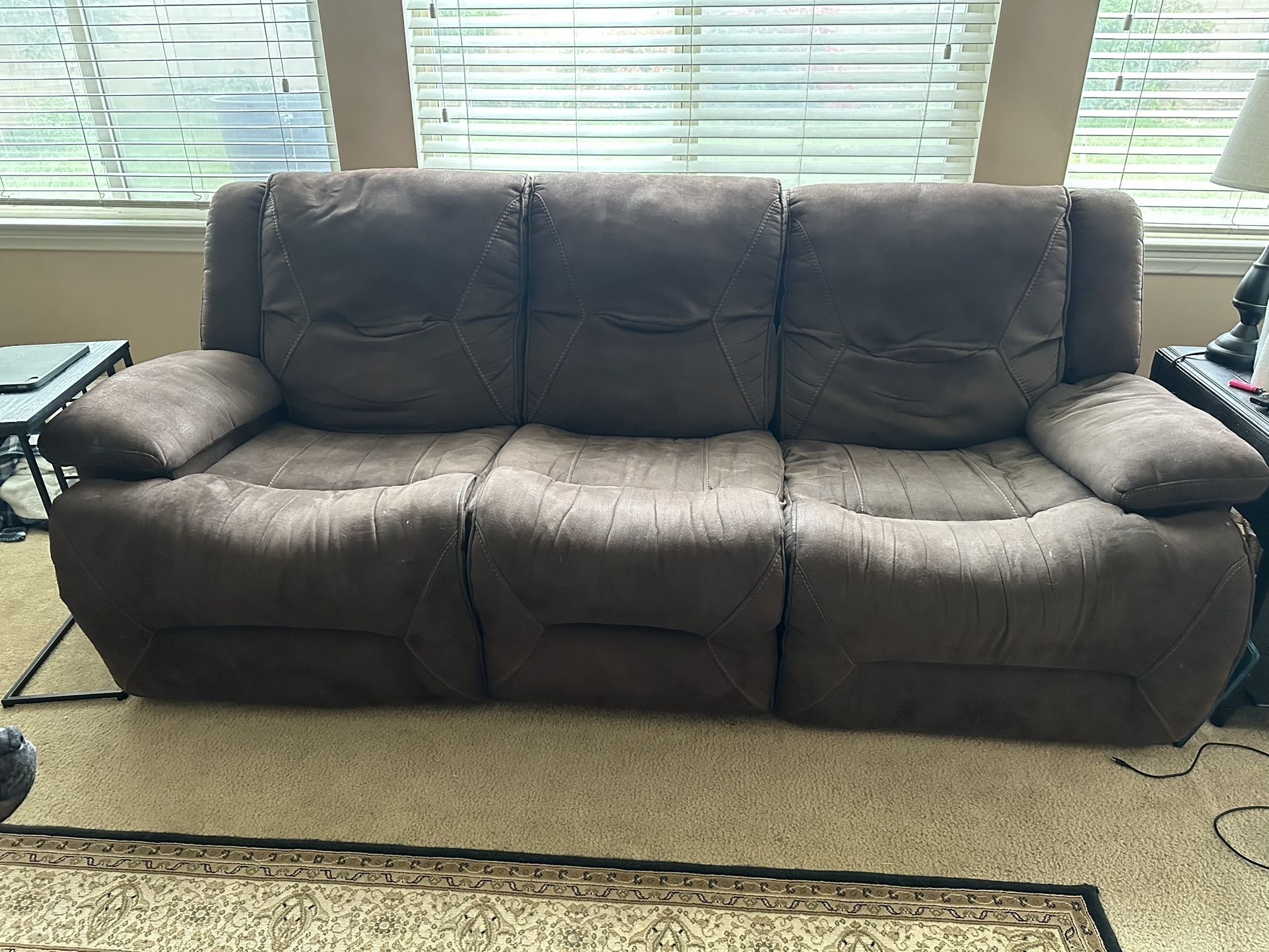 Electric Reclining Sofa