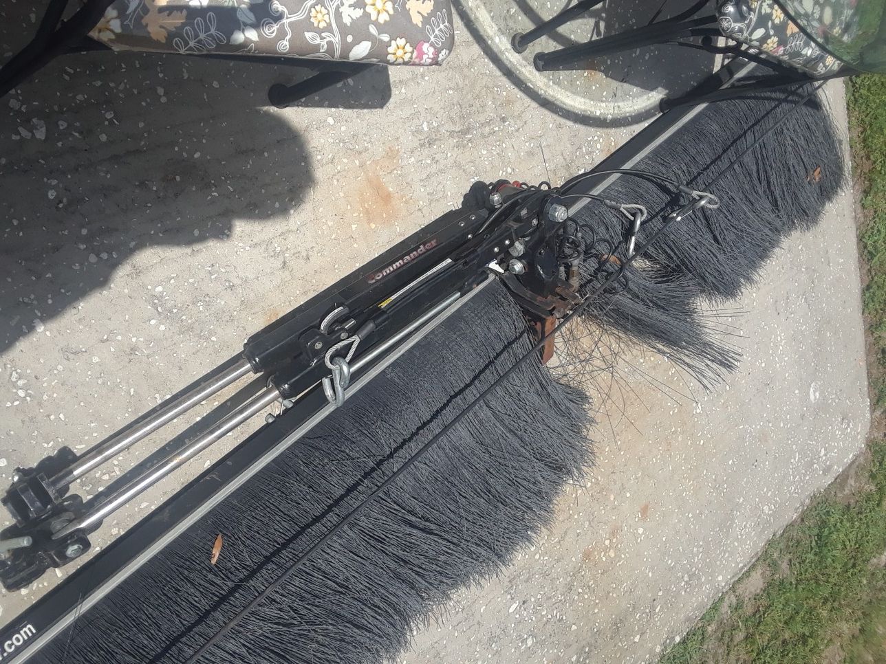 Rv rock brush tow bar great condition