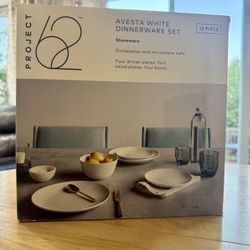 Stoneware 12 Piece Dinner Set