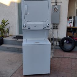 Stackable Washer Gas Dryer 