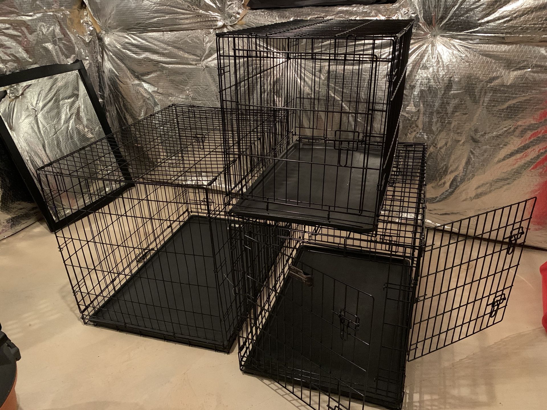 EXL LARGE MEDIUM Pets Creates and Kennels